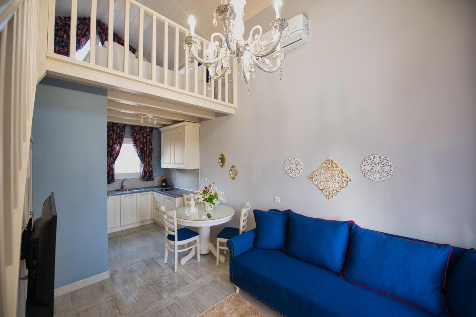 Nafsika Suites (Adults Only) Неа Мудания Екстериор снимка