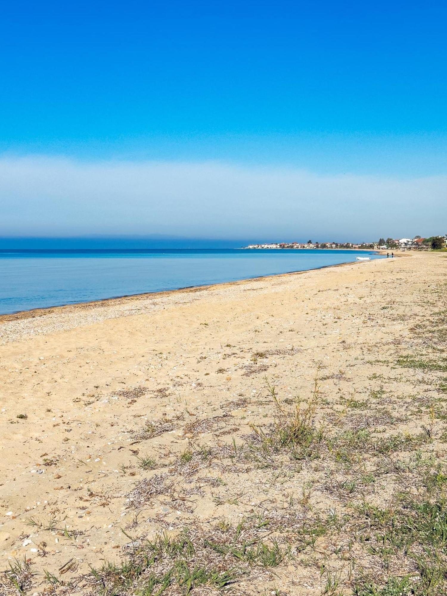 Nafsika Suites (Adults Only) Неа Мудания Екстериор снимка