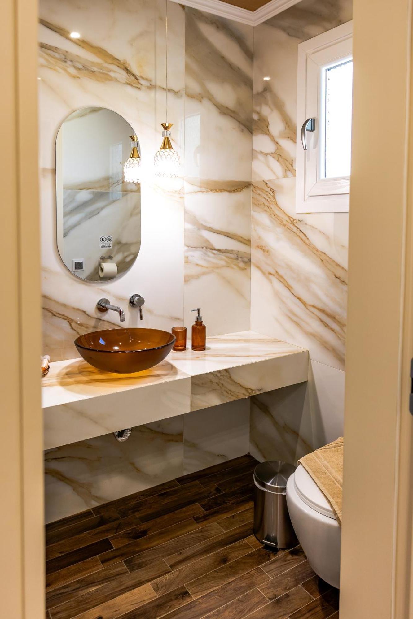 Nafsika Suites (Adults Only) Неа Мудания Екстериор снимка